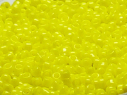 TOHO Round Beads 8/0 - 42 Opaque Dandelion (ca. 9,5g)